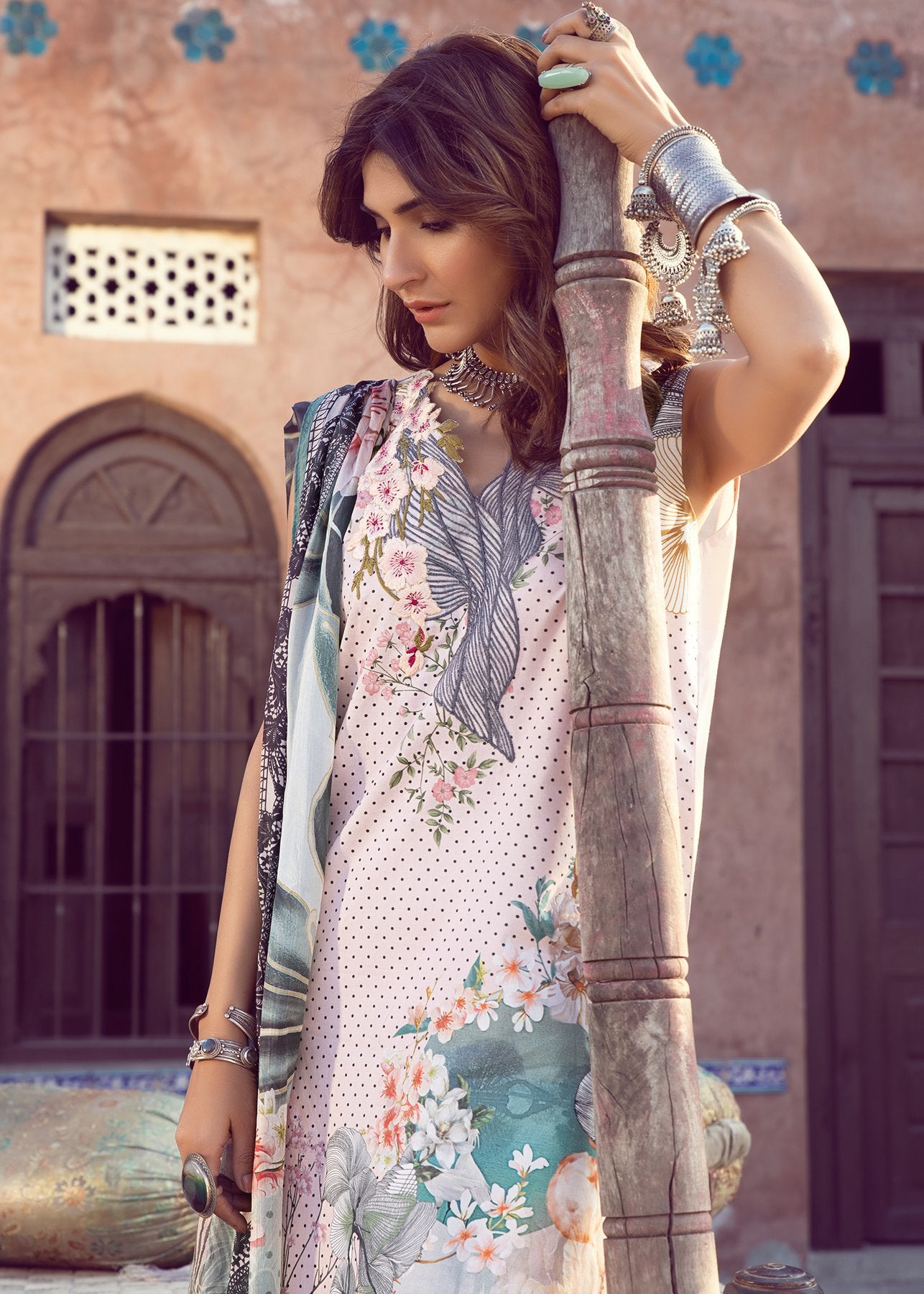 Gul-Bahaar | Kinaar by Shiza Hassan | Lawn 2020