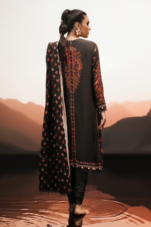 7A | Sana Safinaz | Mahay Winter Collection 2022
