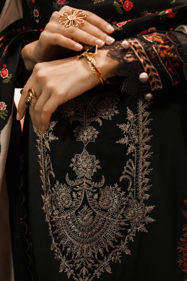 7A | Sana Safinaz | Mahay Winter Collection 2022