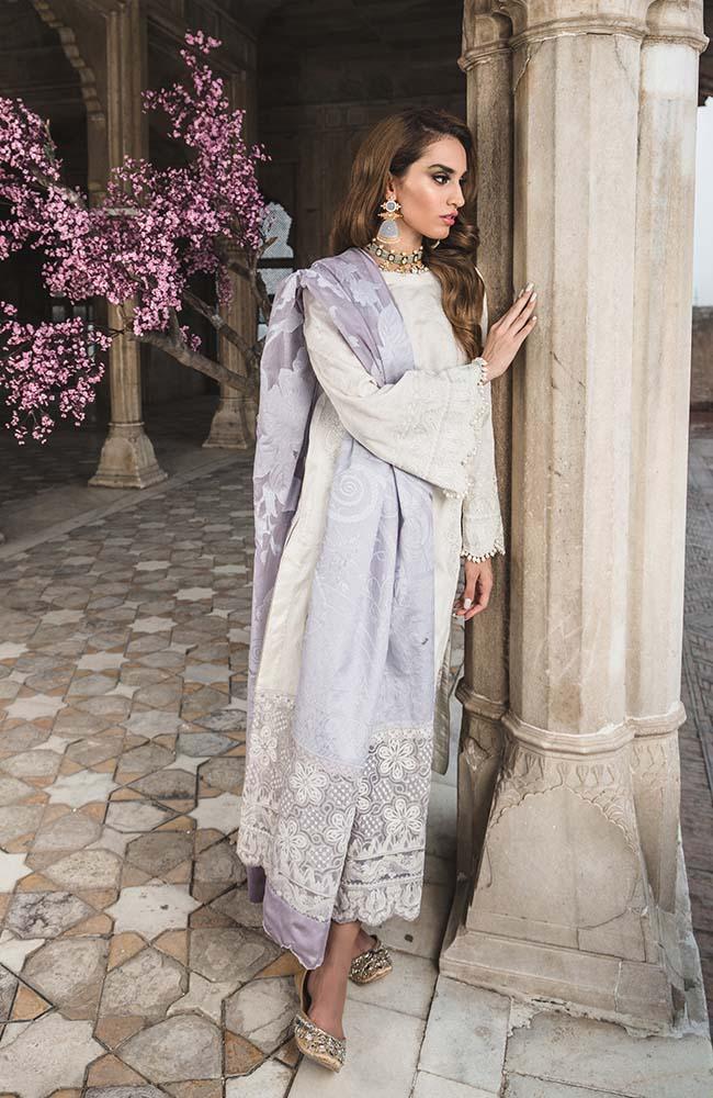 08 A - Bellis (Tena Durrani Formals'19)