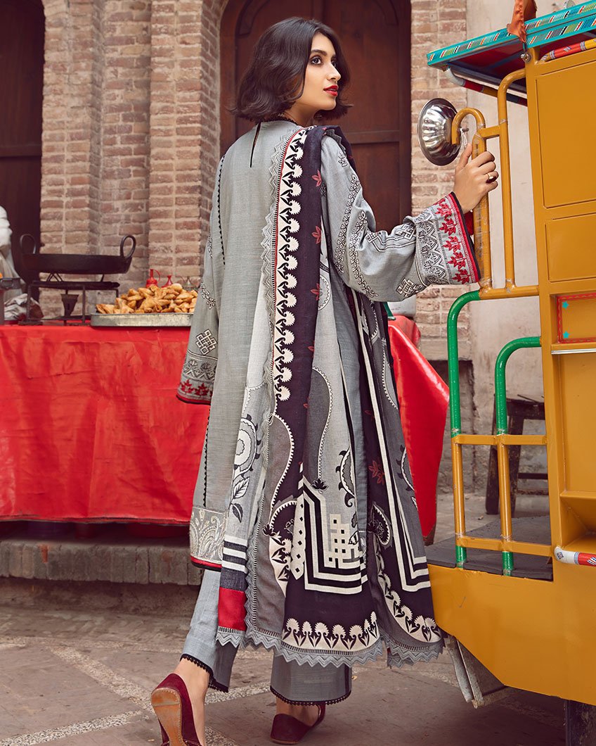 Shah Alami ZW-07 (Zaha - Nafeesa Aur Taalia Unstitched Winter Collection)