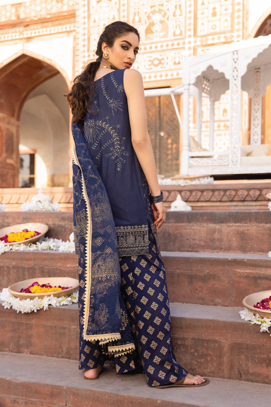 FL-12 ALKUBALT (3PC) | Iznik Festive Lawn Collection 2021