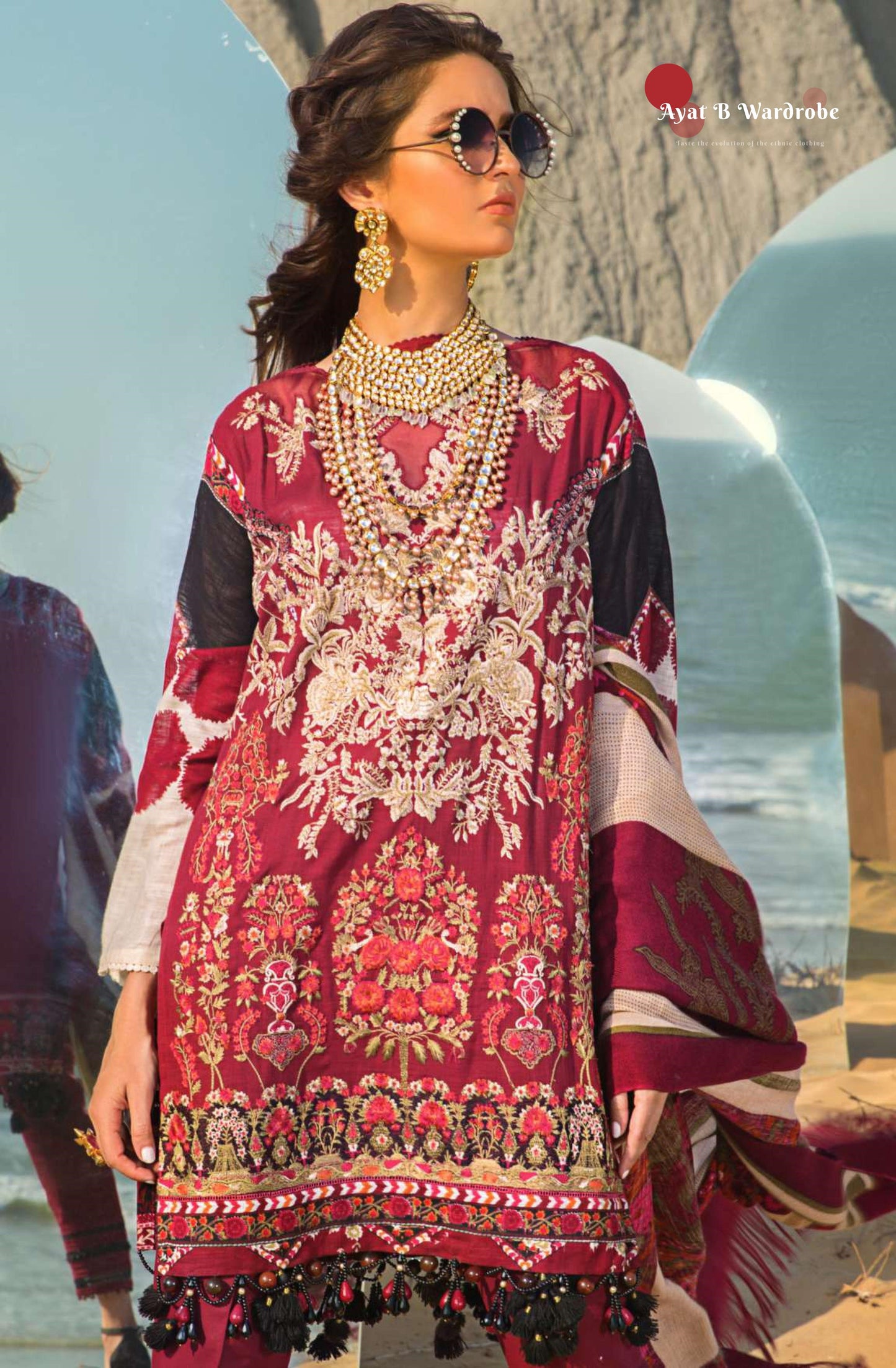 09 - A (Sana Safinaz Winter Shawl'19)