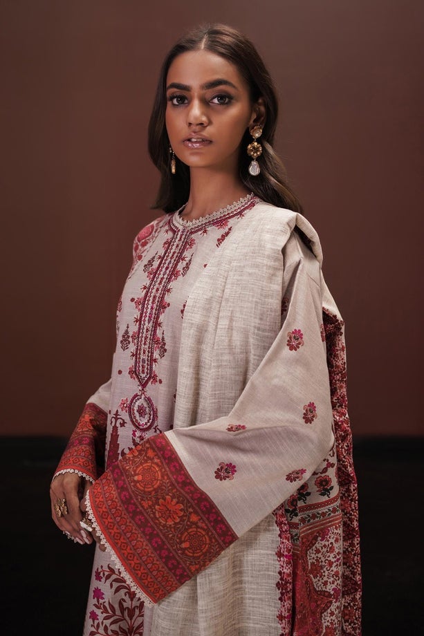 9A | Sana Safinaz | Mahay Winter Collection 2022