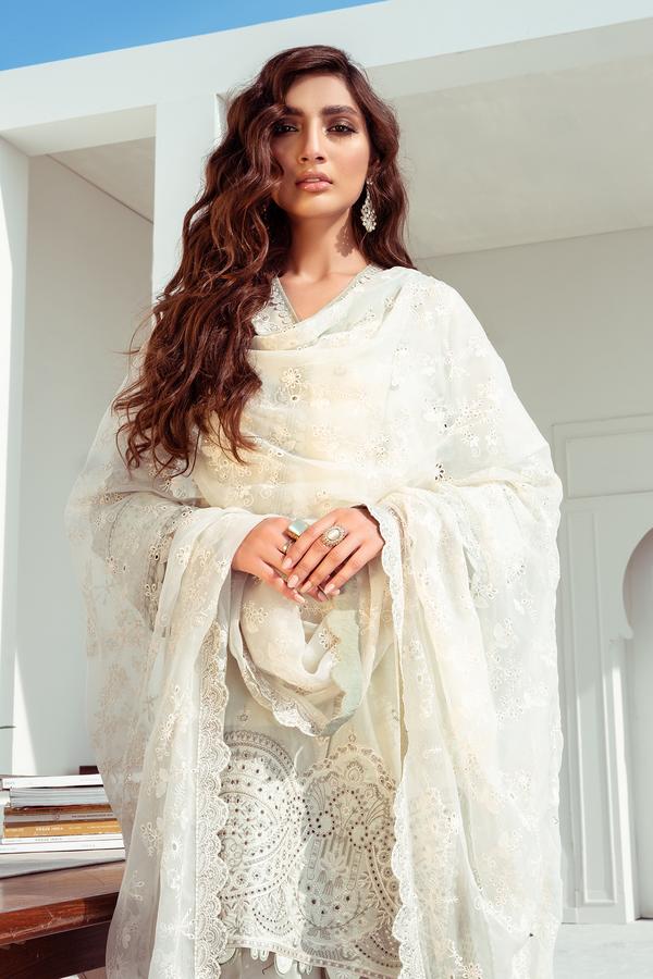 ALABASTER | Baroque | Swiss Voile Lawn Collection 2021