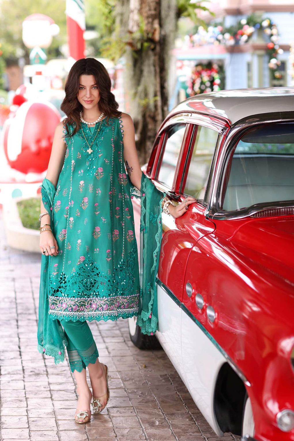 D6B | Noor | Luxe Printkari Lawn 2023