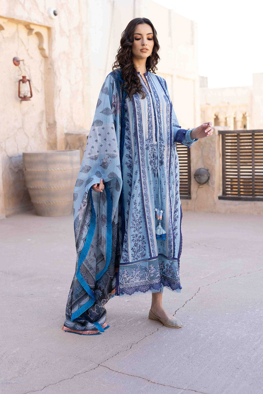 VT22 - 2B | Sobia Nazir | Vital Lawn Collection 2022