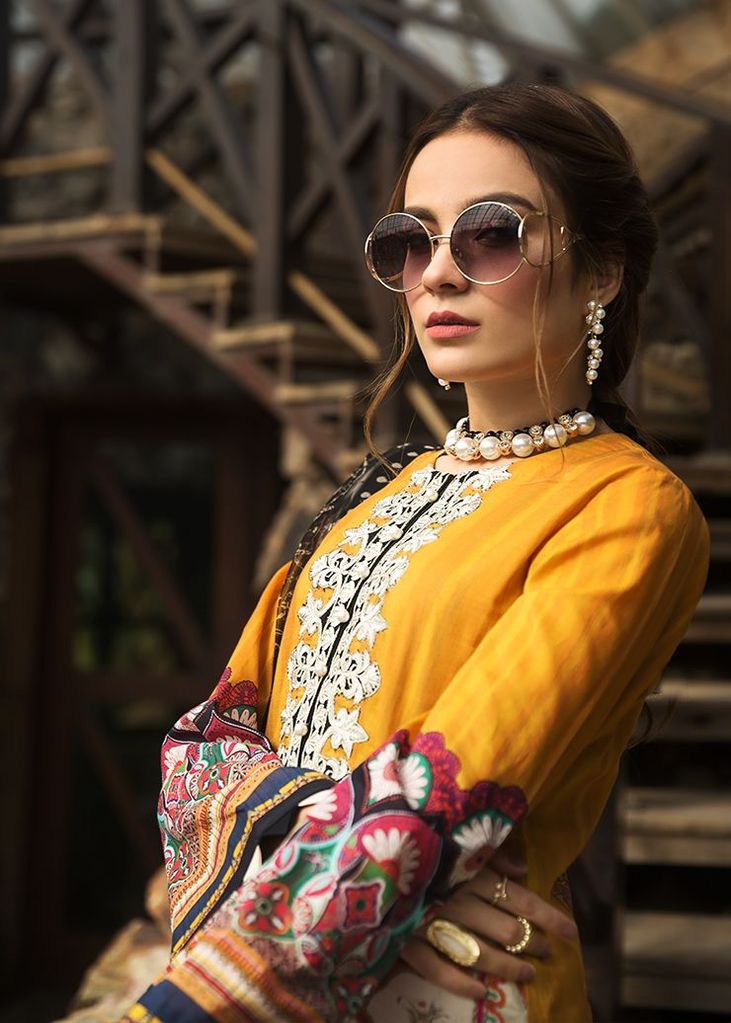 04-Carnation | Afrozeh | Sienna Lawn'20