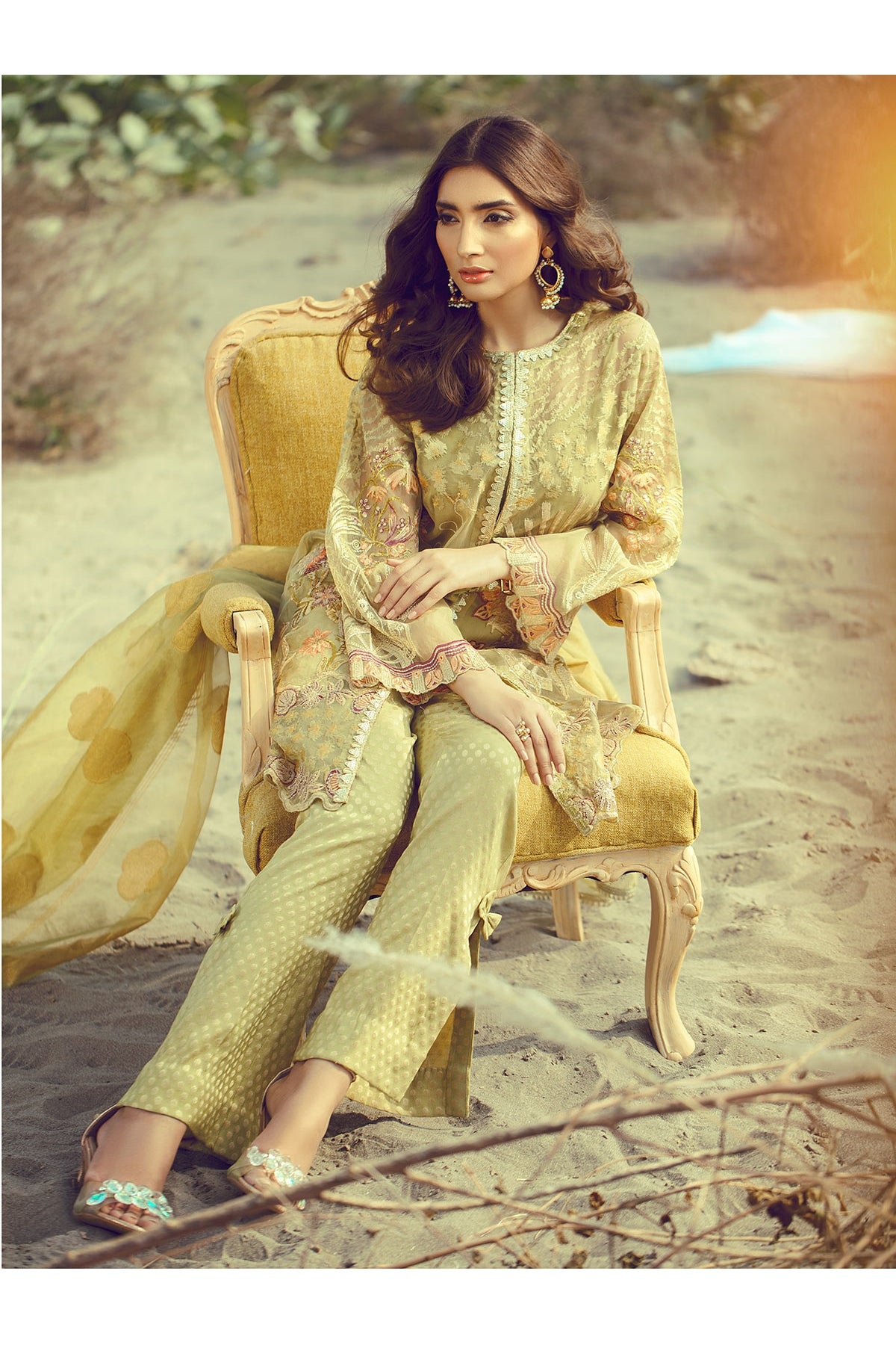 Crest 02 (Rajbari - Luxia Formal Collection)