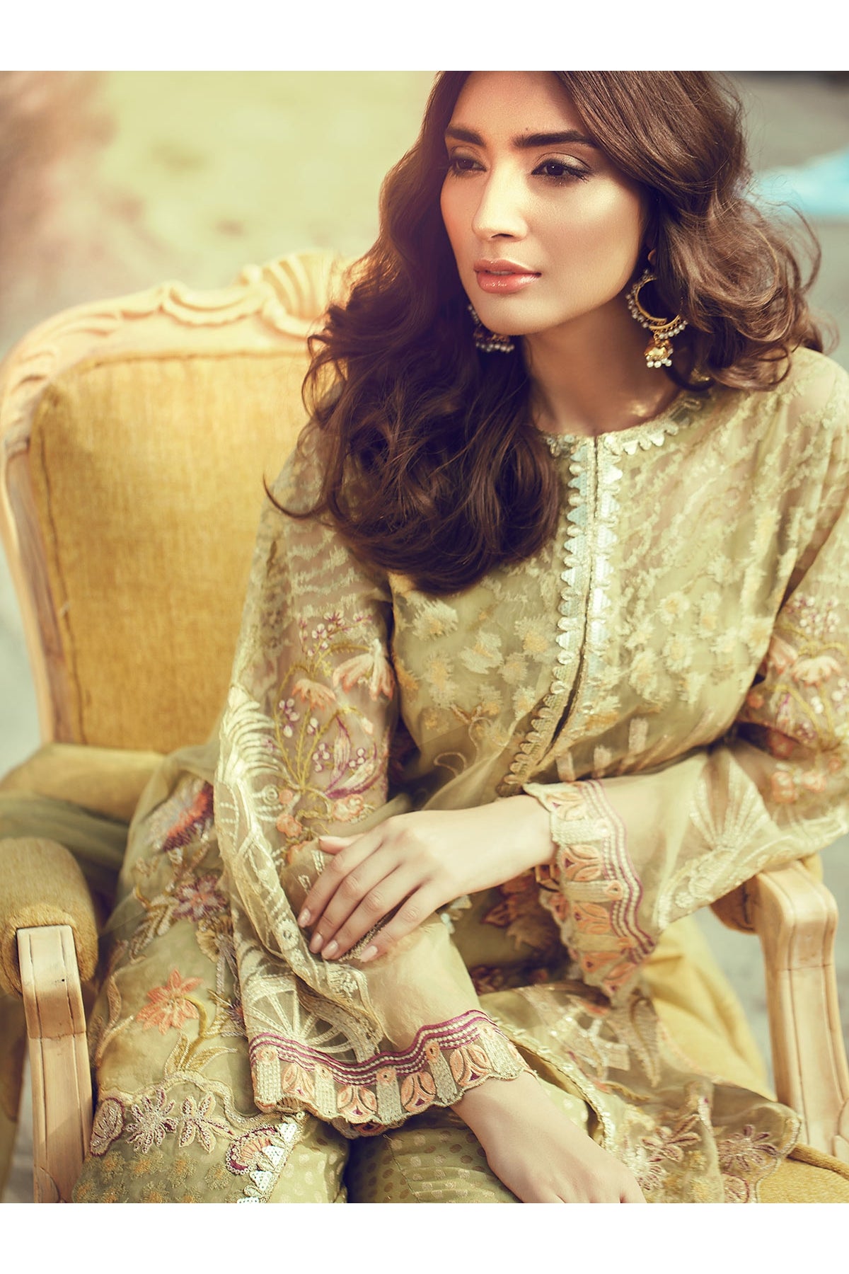 Crest 02 (Rajbari - Luxia Formal Collection)