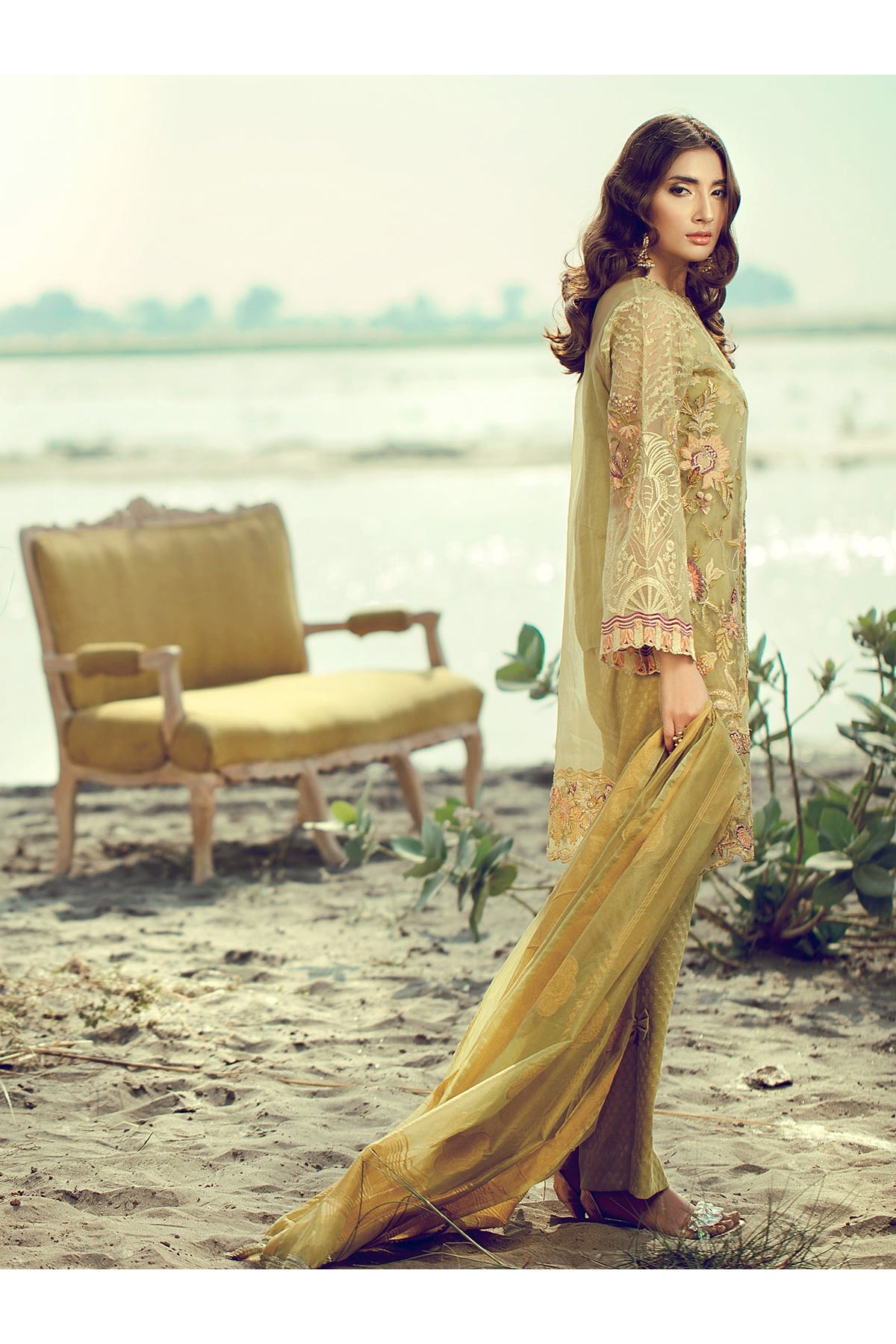Crest 02 (Rajbari - Luxia Formal Collection)