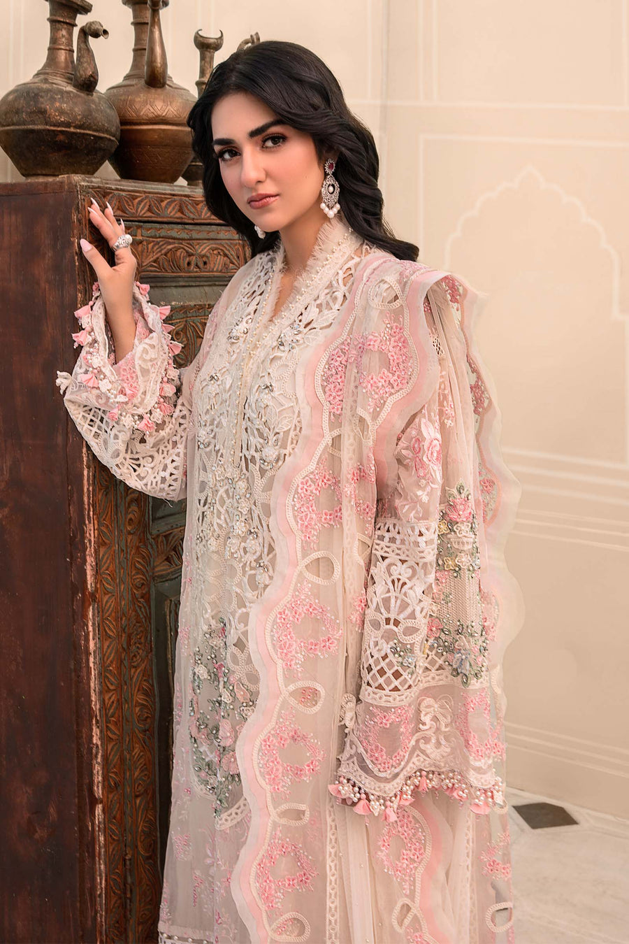 Off White BD-2604 | Maria B | Mbroidered | Eid Heritage Collection 23
