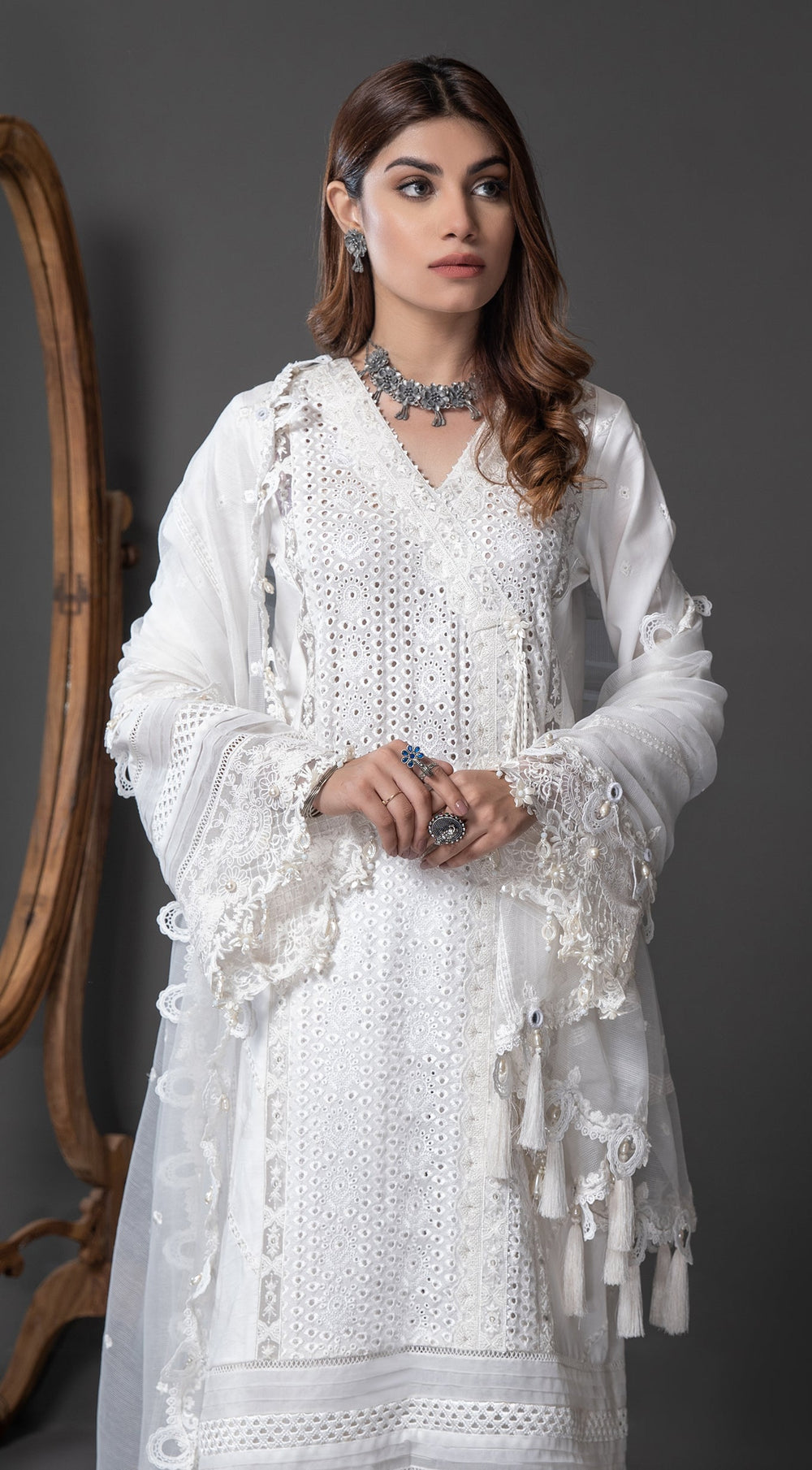 ALM21-01 KAINAT | Anaya | Monochrome Mystique Collection 2022