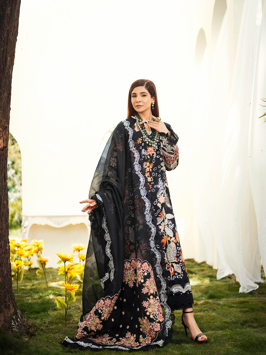 Midnight | Maryam Hussain | Luxury Lawn Collection 2022