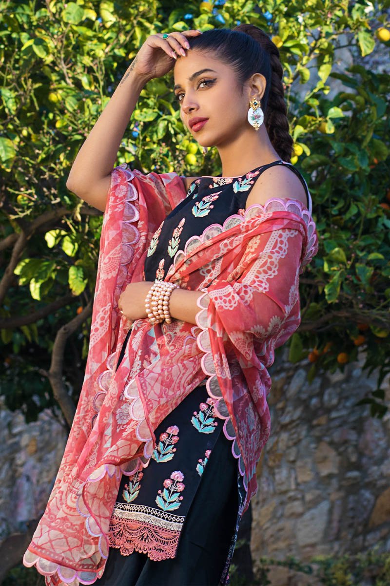 Mystic Rose B | Zainab Chottani | Tahra Lawn 2021