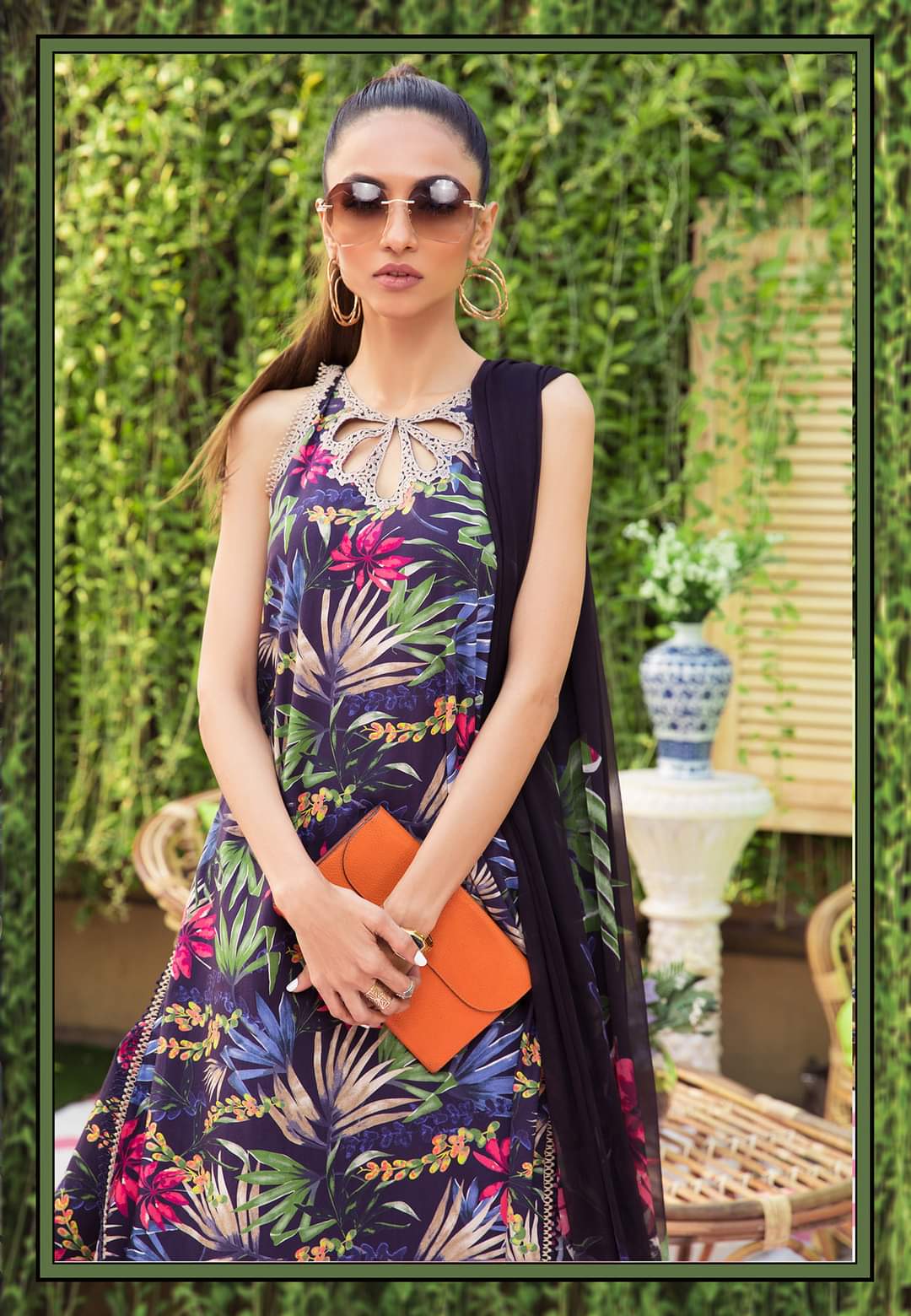 9B | Maria B | Secret Garden | Mprints Summer Lawn Collection 2022