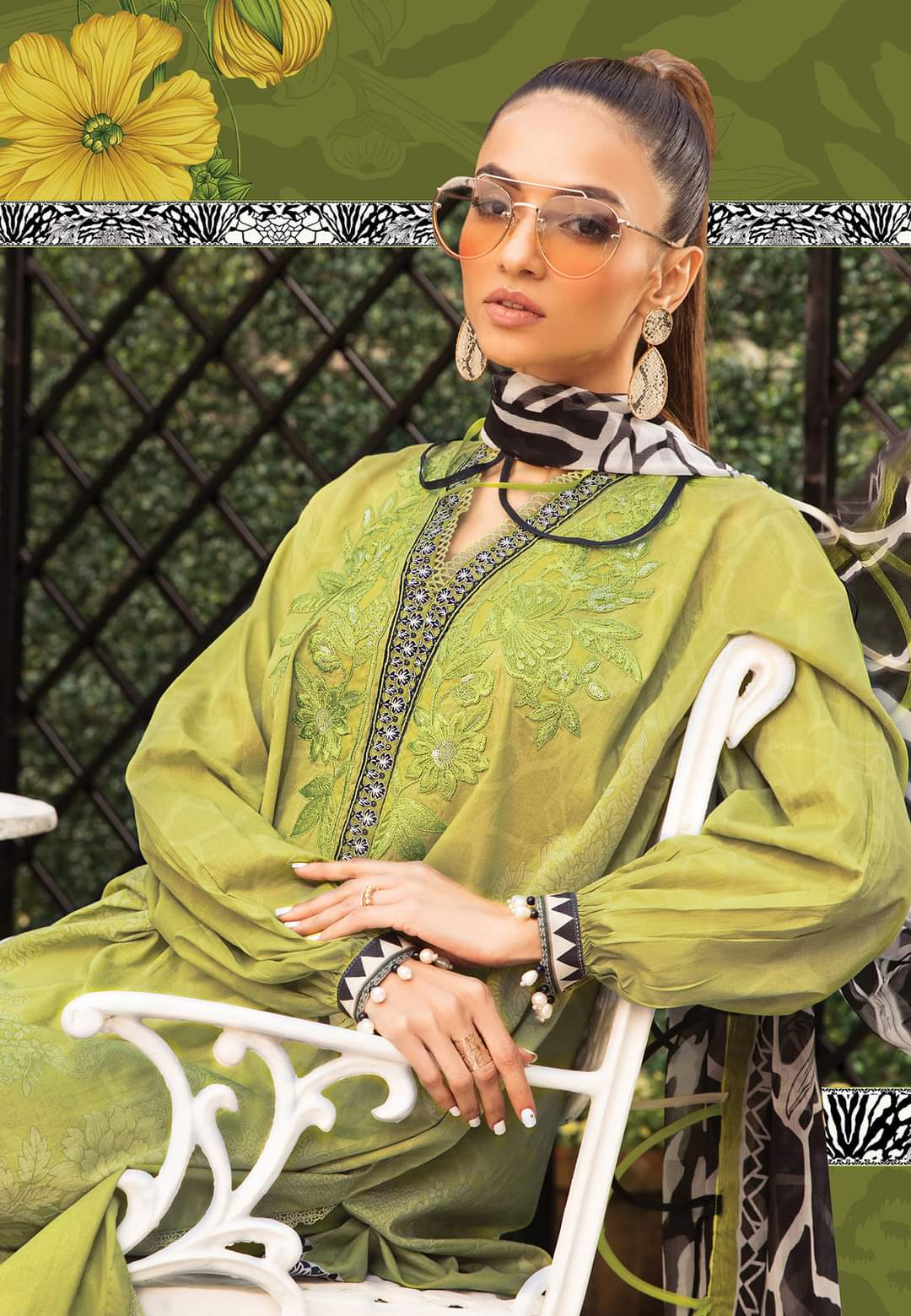 10A | Maria B | Secret Garden | Mprints Summer Lawn Collection 2022