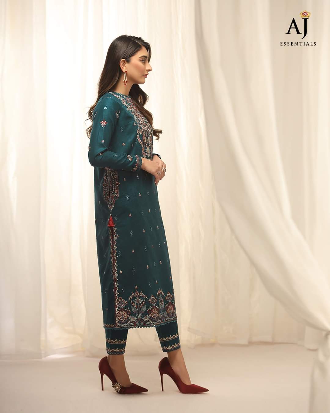 AJWE - 15 | Asim Jofa | Essential Winter Edit Collection 2022