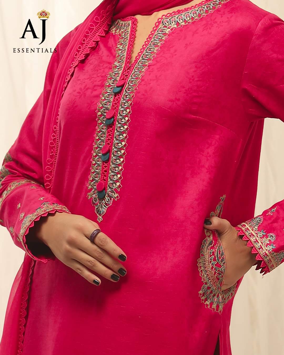 AJWE - 09 | Asim Jofa | Essential Winter Edit Collection 2022