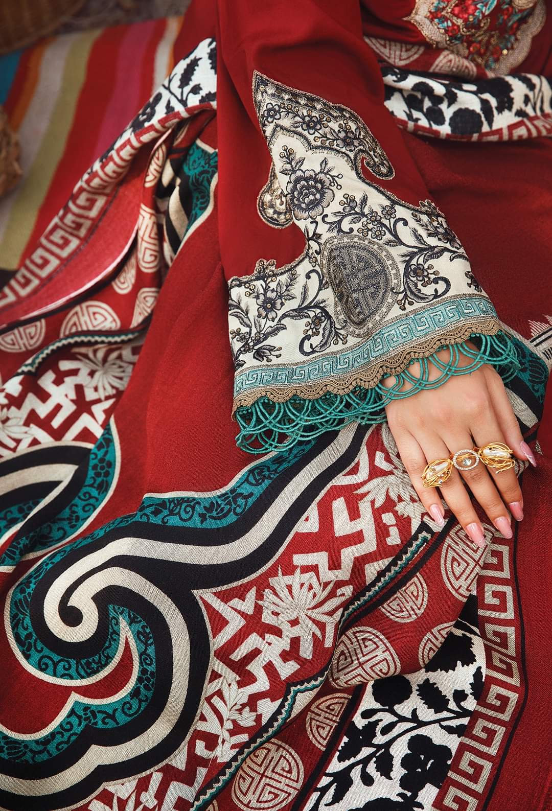 5B | Maria B | Mprints Shawls Collection 2022