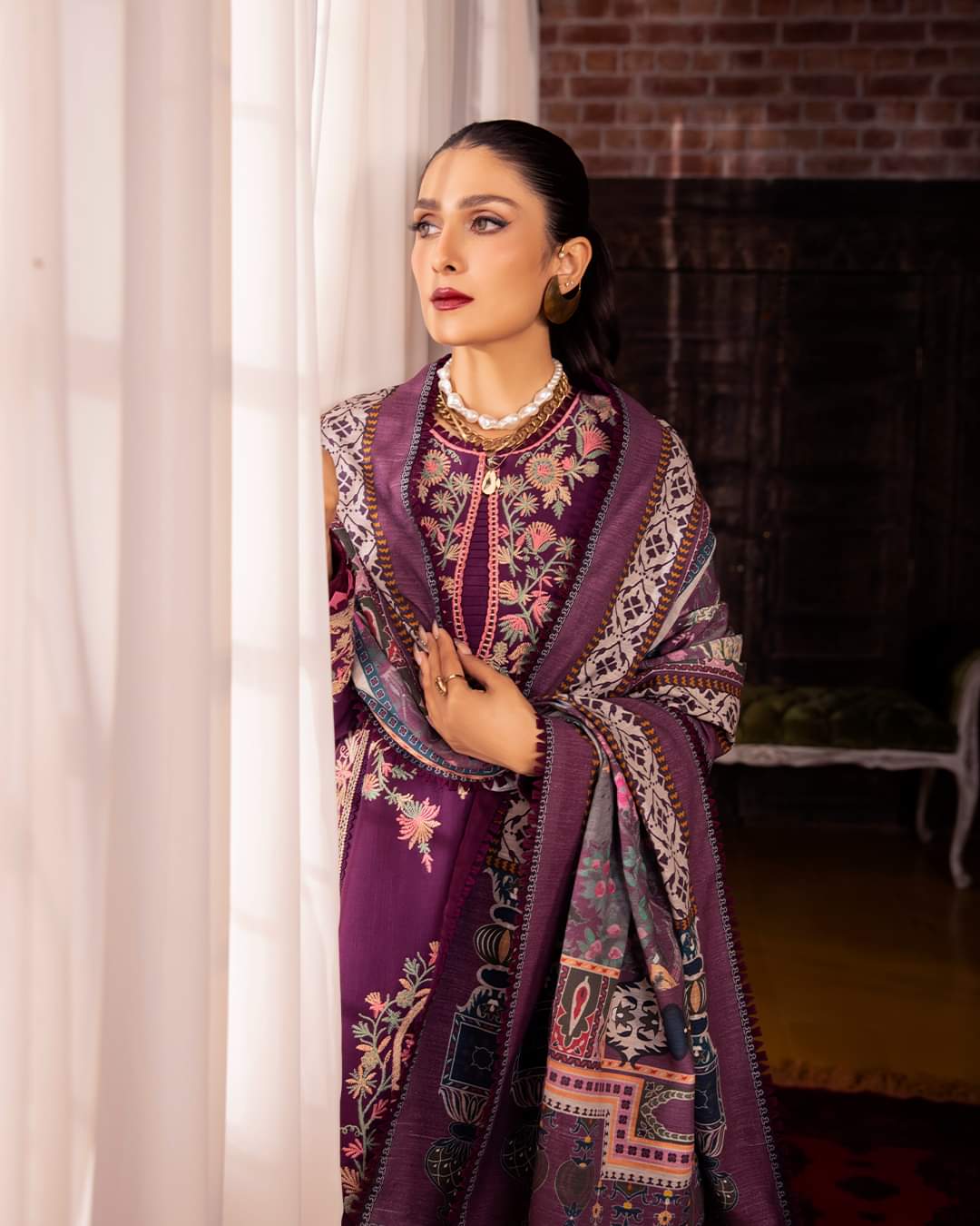 AJW-12 | Asim Jofa | Mawra & Ayeza Edit | Asra Winter Printed Shawl Collection 2022