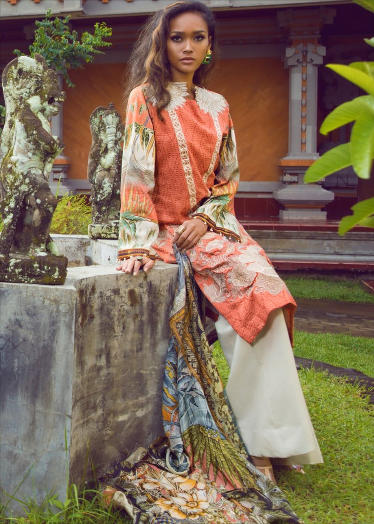 Honey-Suckle 12B - Shiza Hassan Luxury Lawn 2019