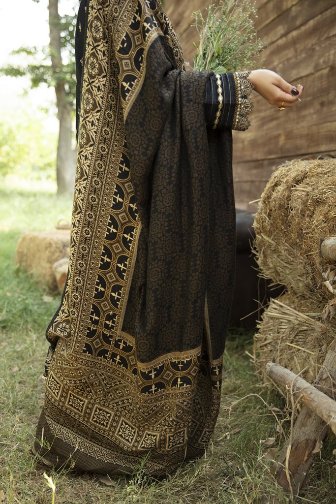 KK - 05 | Qalamkar | Winter Shawl Collection 2021