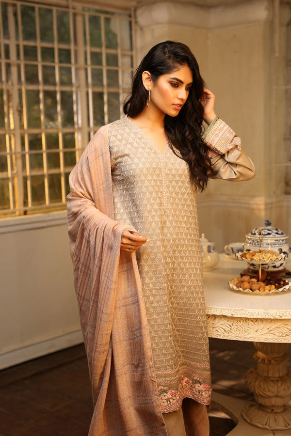 WP-2201 (LSM Winter Embroidered Collection)