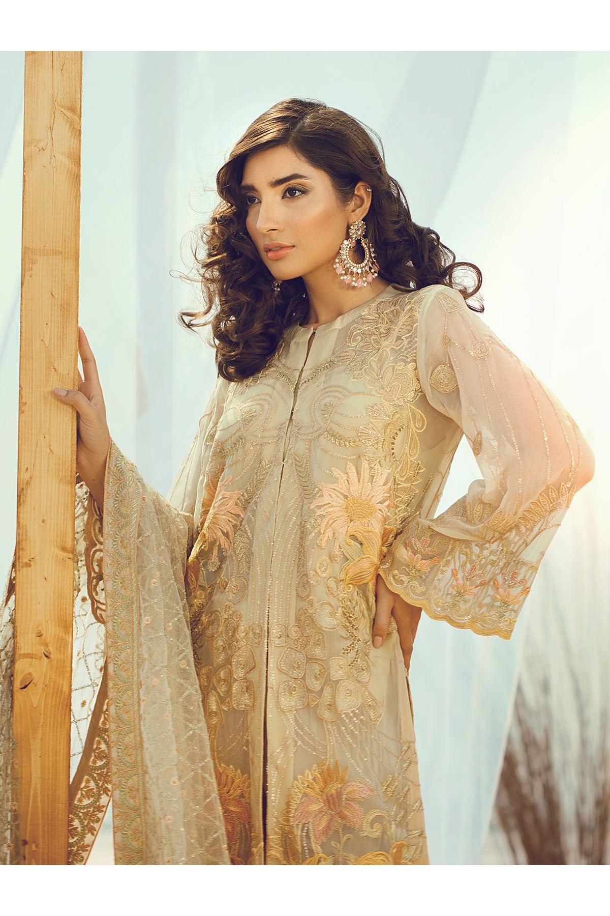Lucent 03 (Rajbari - Luxia Formal Collection)