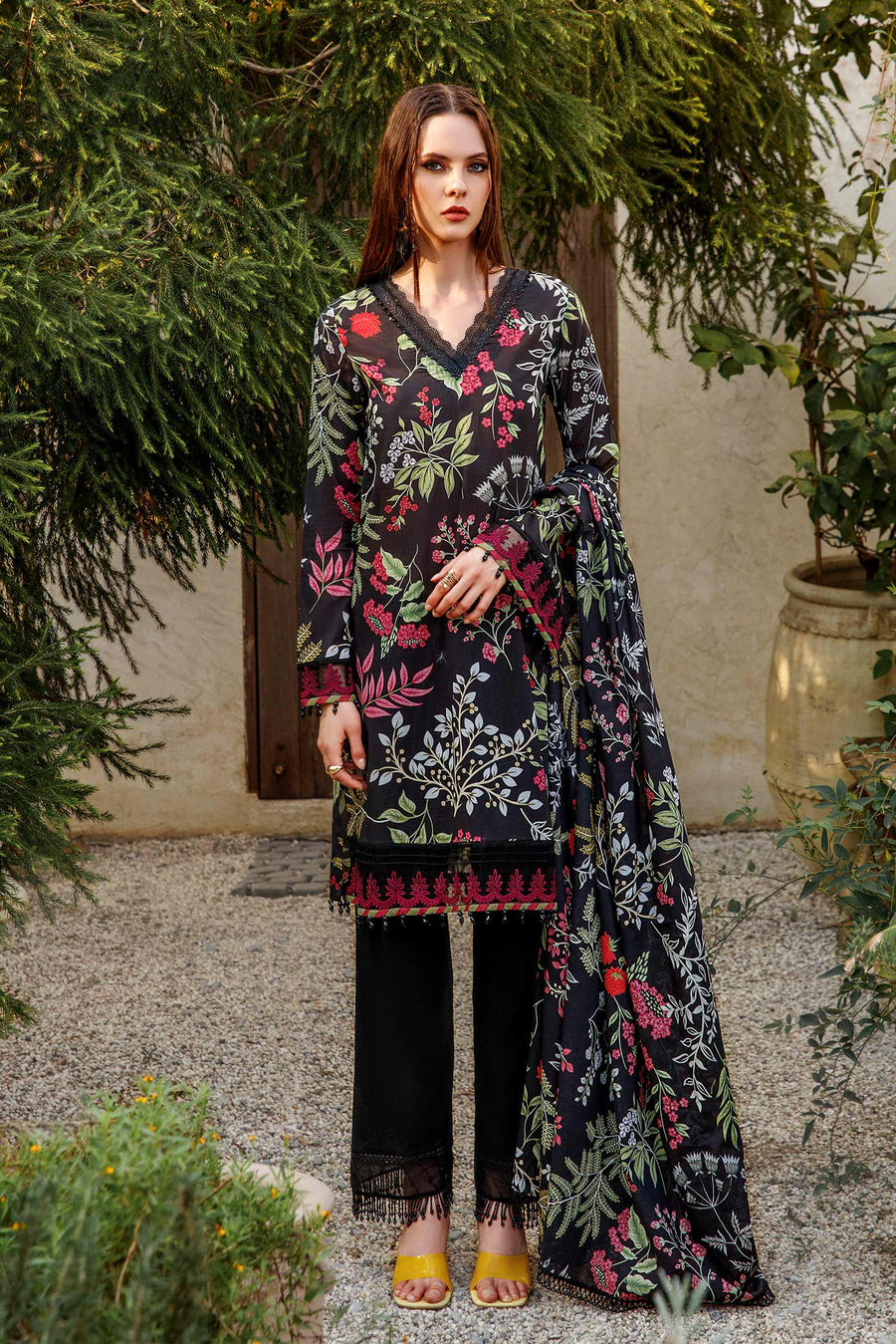 Maria b unstitched outlet lawn 2019