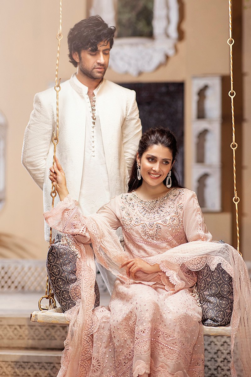 NISSA-MFC21-07 | Mushq | Festive Chikankari Daastan Collection 2021