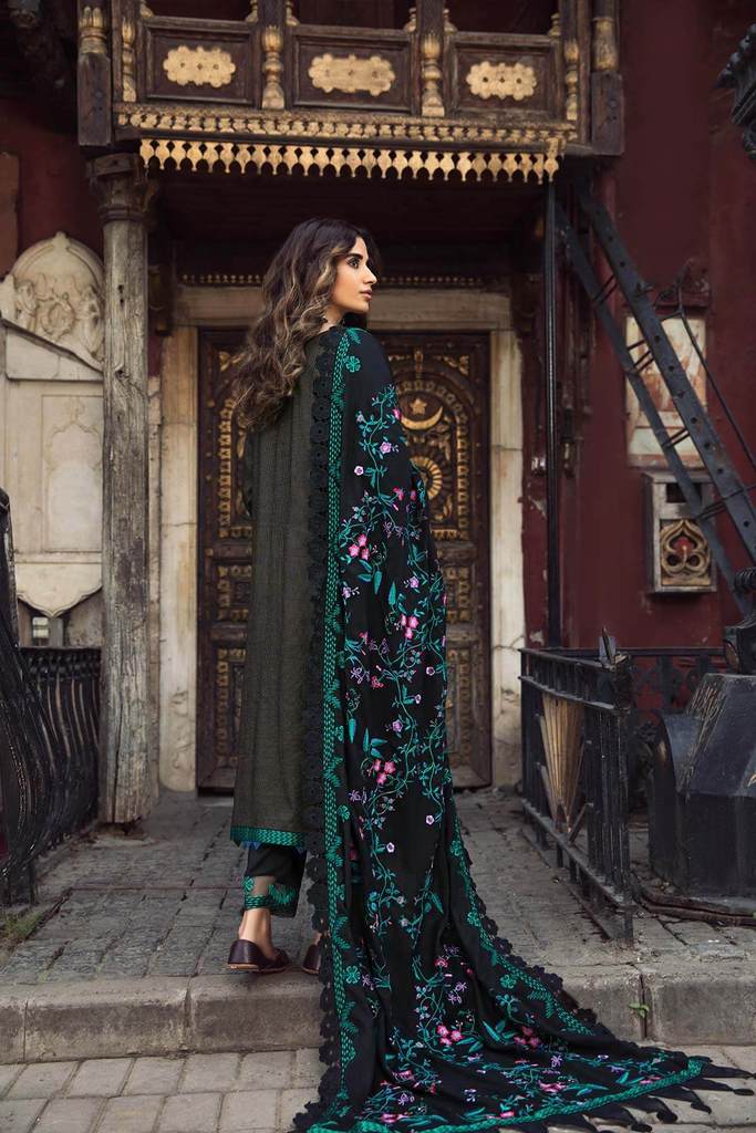 Moonlit Lotus MSK 05 | Charizma | Signature | Masakali Fall'20 | Embroidered Premium Shawl Collection