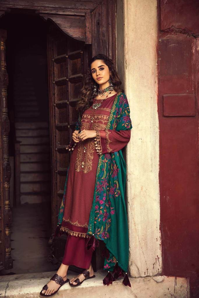 Strong Crimson MSK 07 | Charizma | Signature | Masakali Fall'20 | Embroidered Premium Shawl Collection