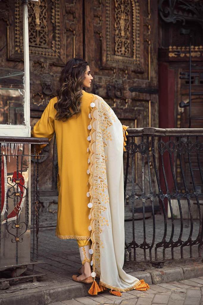 Pale Buttercup MSK 08 | Charizma | Signature | Masakali Fall'20 | Embroidered Premium Shawl Collection