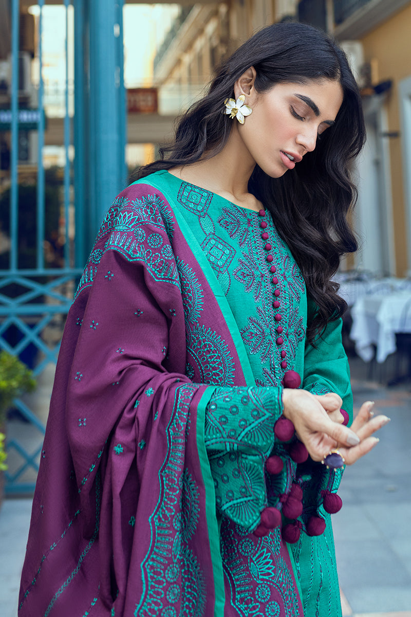 MW22-04-NUR | Mushq | Broadway Returns Winter Collection 2022