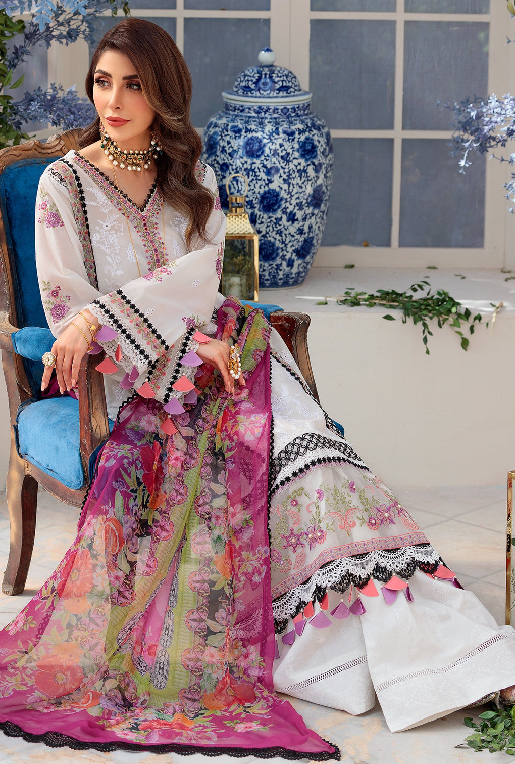 NLCL22-D8-A | Noor | Luxury Chikankari Lawn Collection 2022