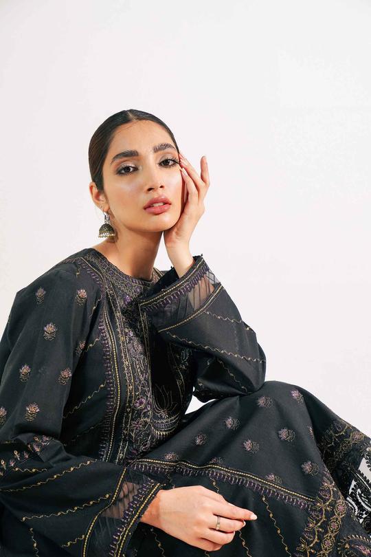 Noori B | Zara Shahjahan  | Lawn 2021