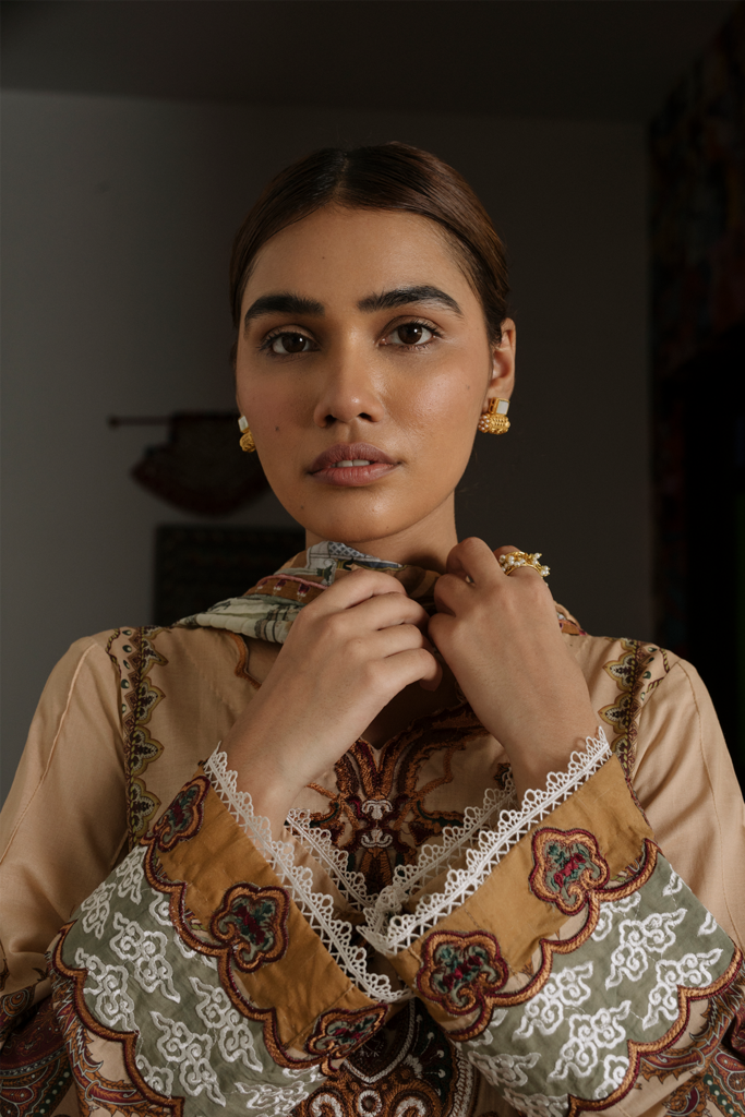 QLS-05 | Qalamkar | Qline Lawn | 2020