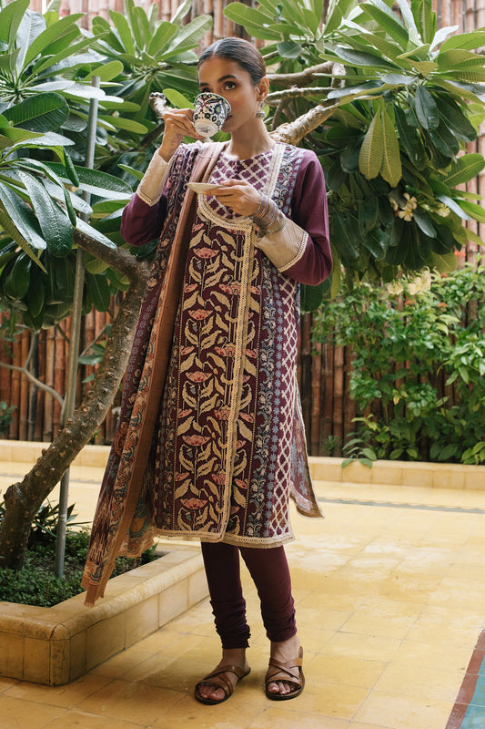 QLA-08 (Qalamkar - Qline Linen Collection 2019)