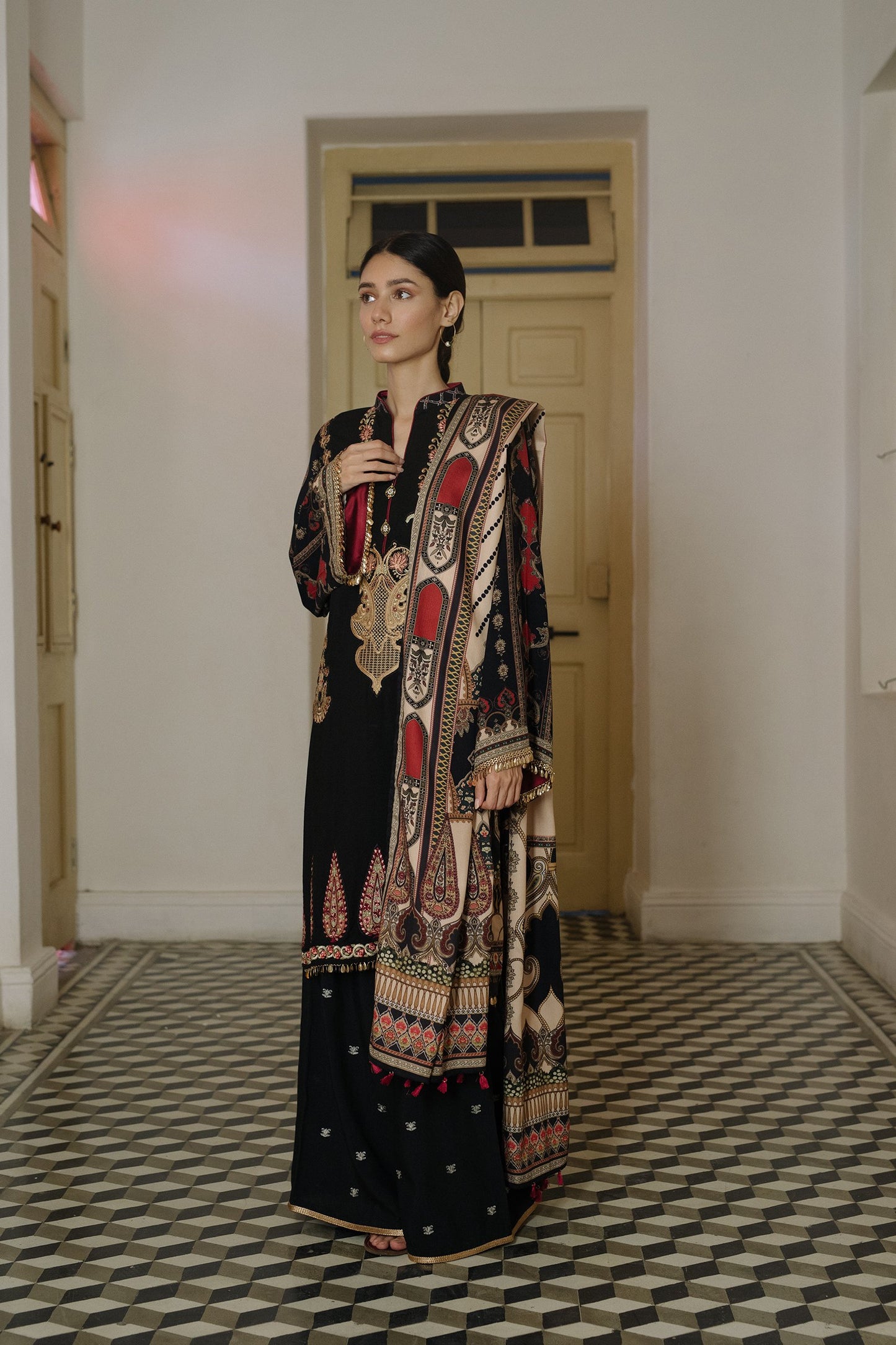 QLA-01 (Qalamkar - Qline Linen Collection 2019)