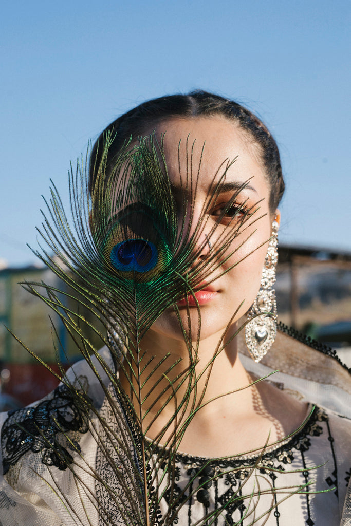 SS - 05 - AABROO | Qalamkar | Mirahil Luxury Lawn 2022