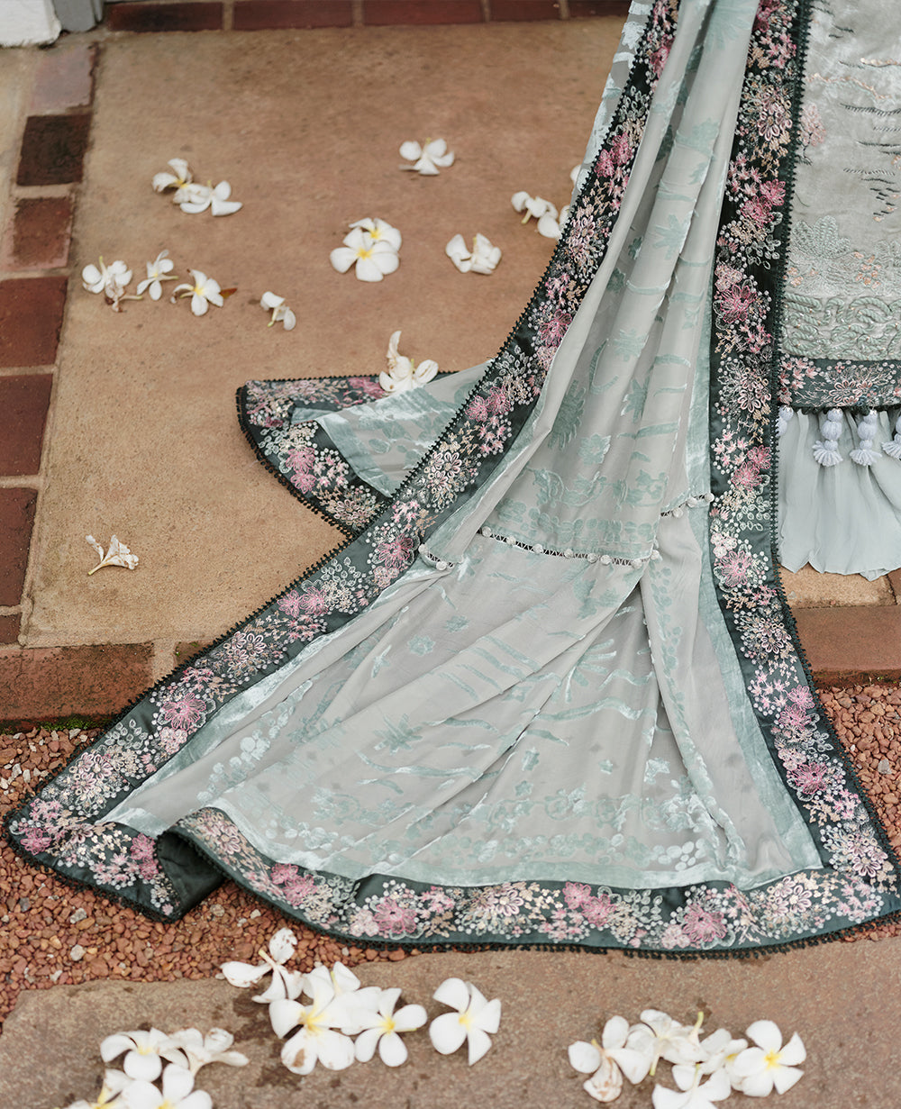 Kesel | Republic Womenswear | Danayah Winter Collection 2022