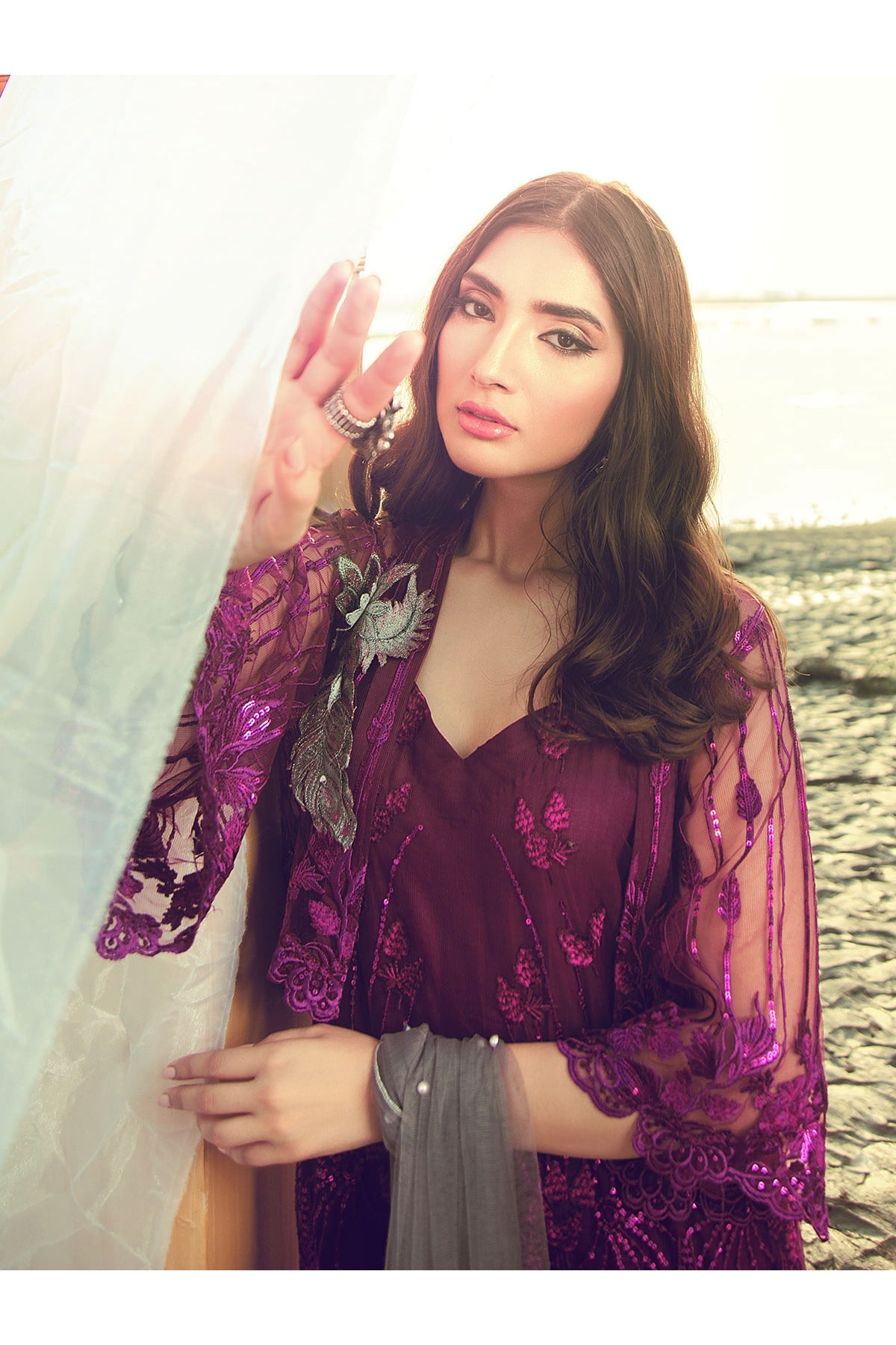 Rouge 04 (Rajbari - Luxia Formal Collection)