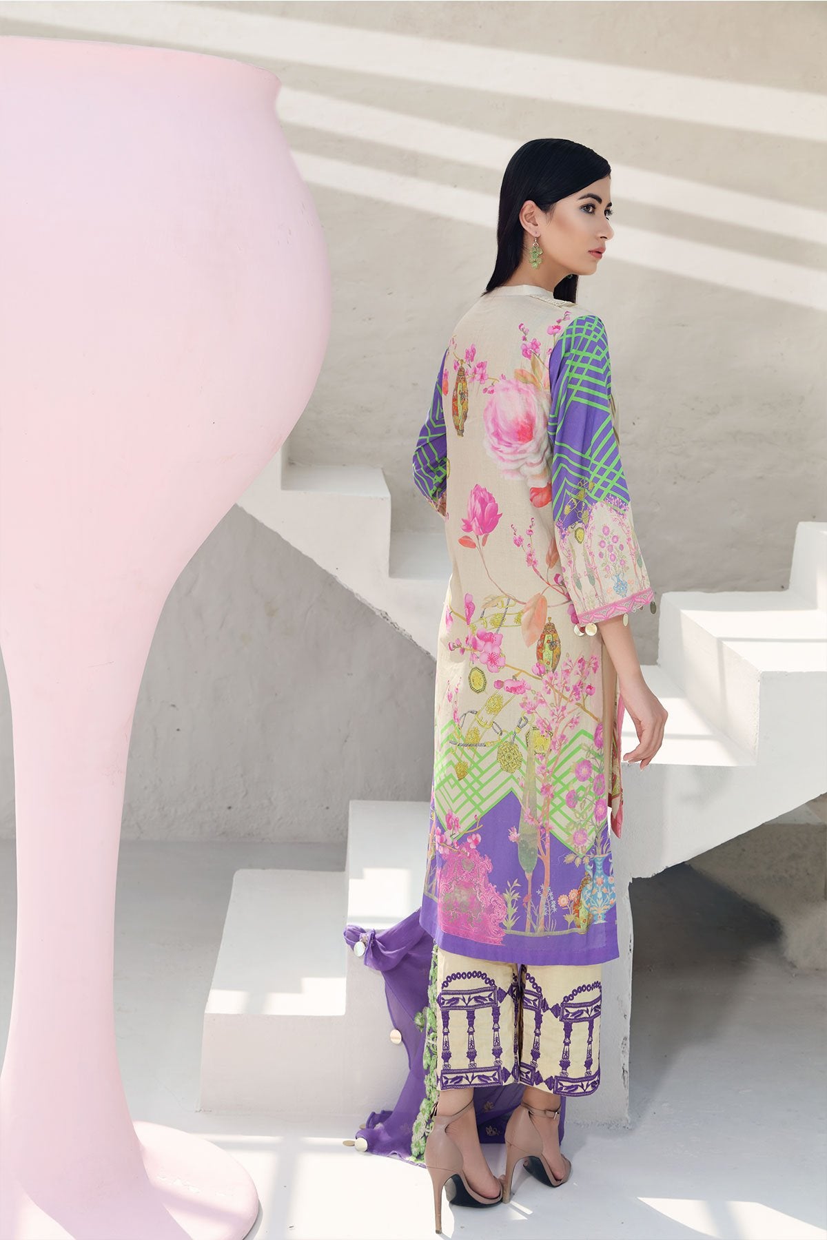 Skin 38 | Charizma | Naranji | Volume 1 2020