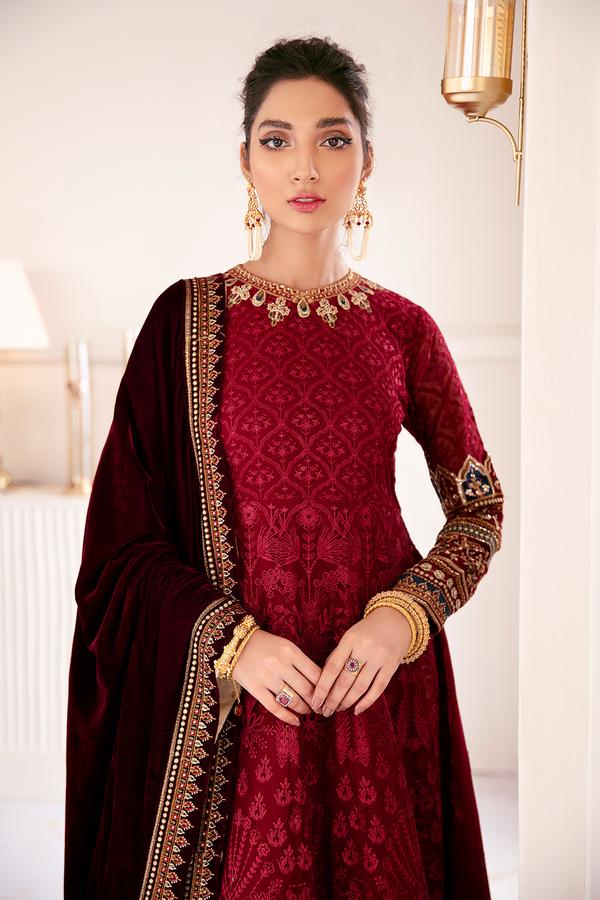 Soft Heart | Baroque | Chantelle | Embroidered Chiffon