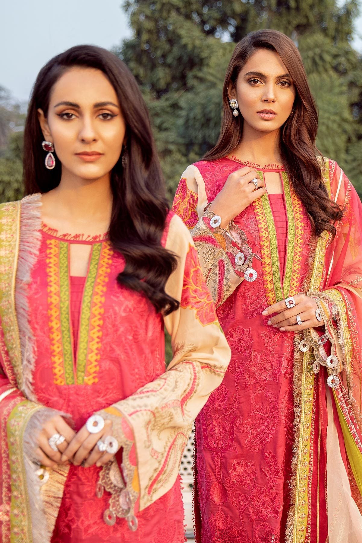 Signature Lawn SS-09 | House of Charizma | Spring Summer Embroidered Lawn 2020