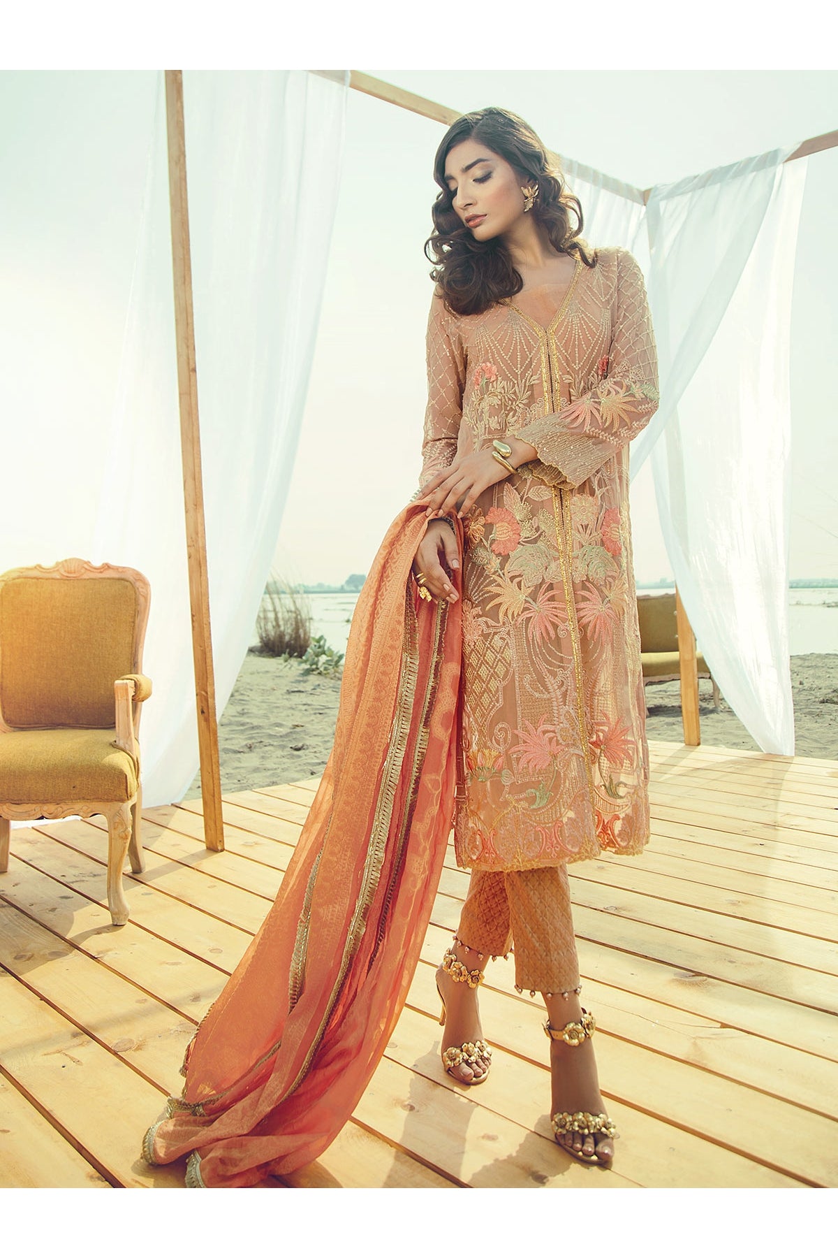 Scintilla 05 (Rajbari - Luxia Formal Collection)