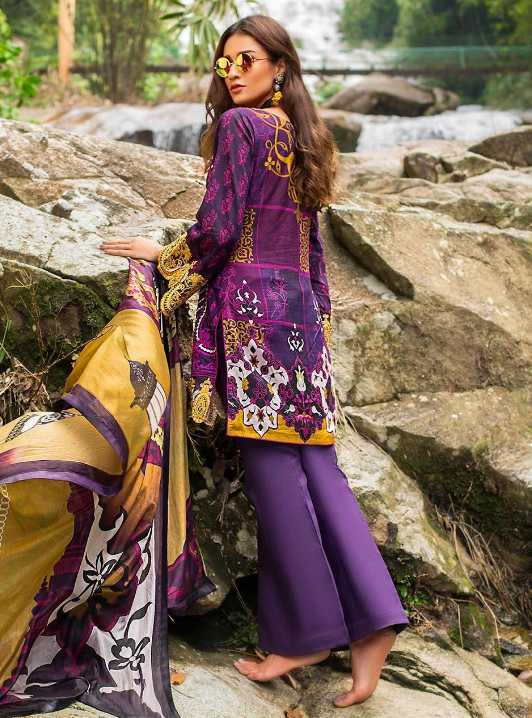 Dandelion Shadows - B