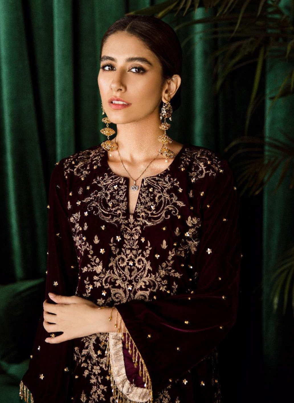 IFV - 11 Vogue 3PC (Iznik Festive Velvet'19)