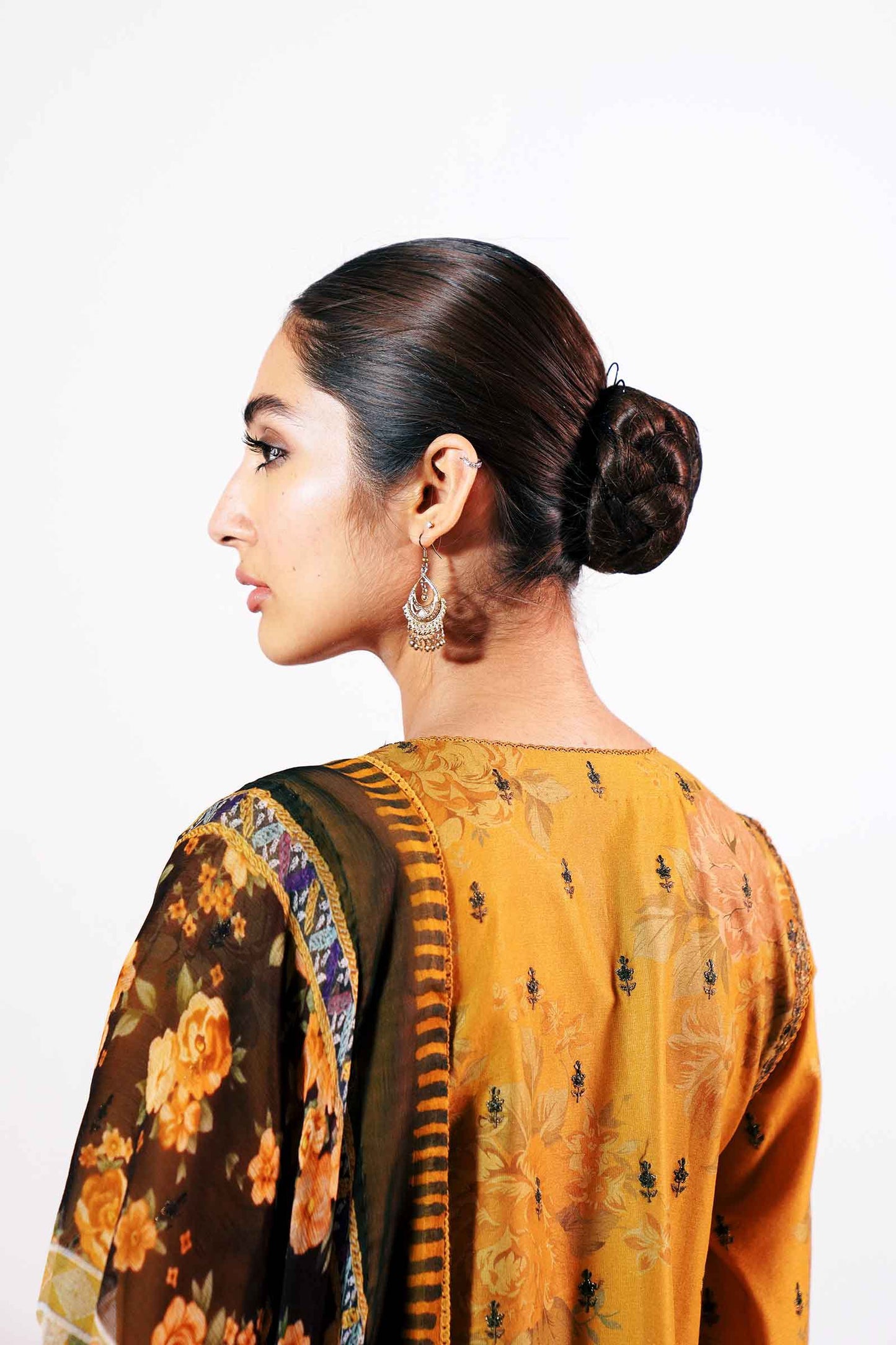 Shireen B  | Zara Shahjahan  | Lawn 2021